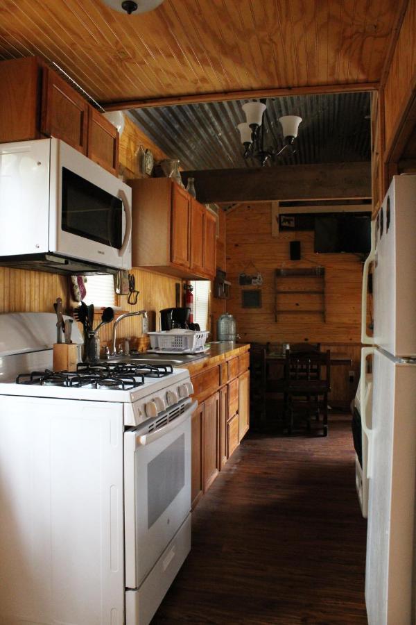 ホテルBerry Creek Cabins Isabel エクステリア 写真