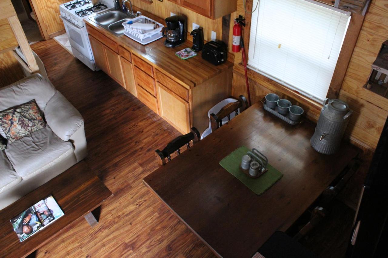 ホテルBerry Creek Cabins Isabel エクステリア 写真