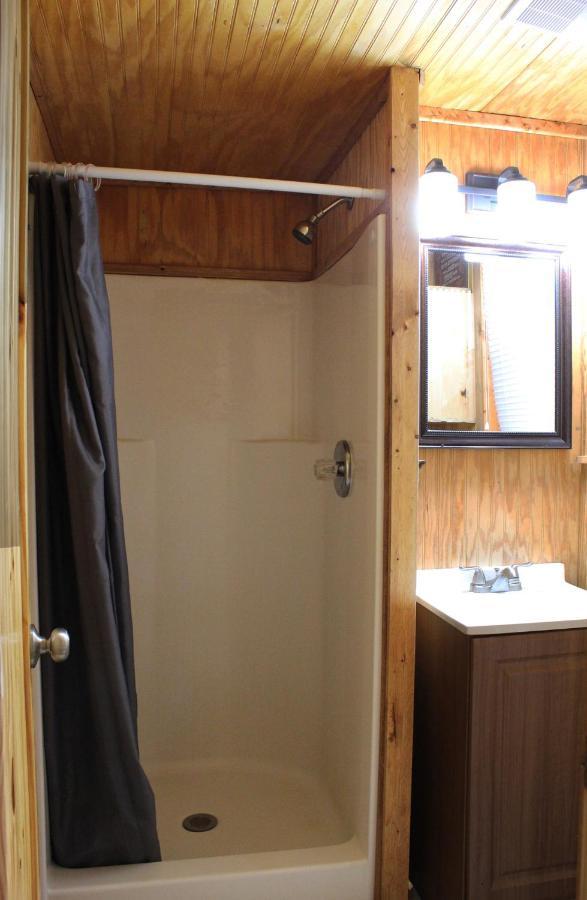 ホテルBerry Creek Cabins Isabel エクステリア 写真