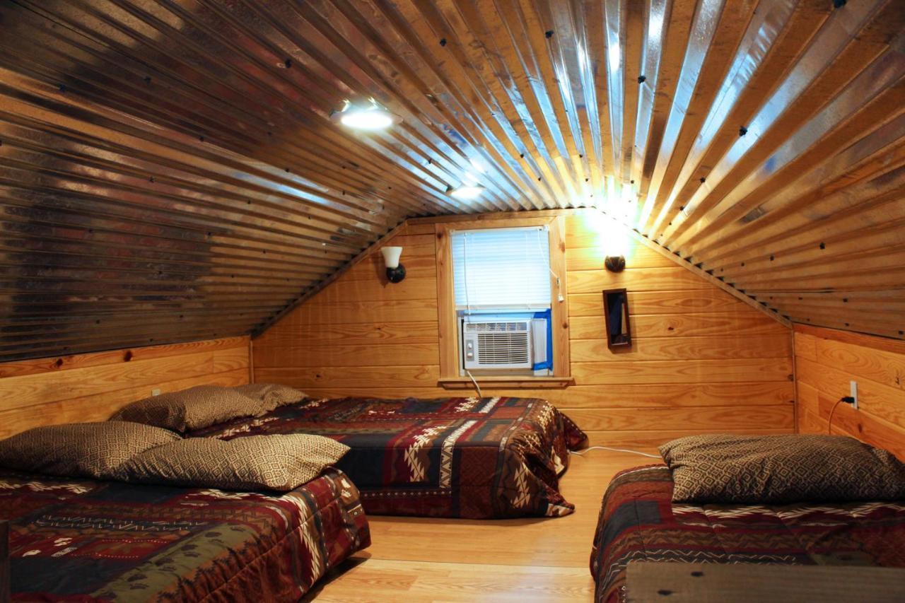 ホテルBerry Creek Cabins Isabel エクステリア 写真