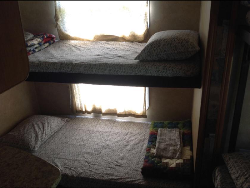 ホテルBerry Creek Cabins Isabel エクステリア 写真