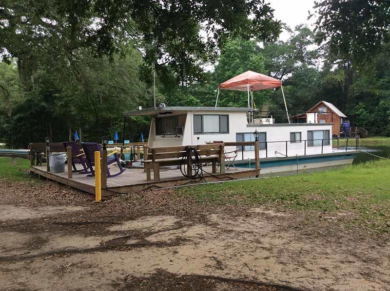 ホテルBerry Creek Cabins Isabel エクステリア 写真